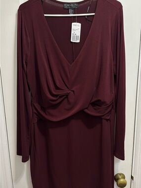 Forever 21 Women's Aubergine Twist-Front Long Sleeve Dress